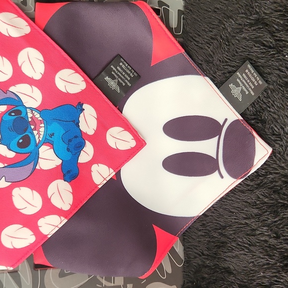 Disney Dog collar + 2 bandanas Mickey & Stitch - Picture 6 of 6